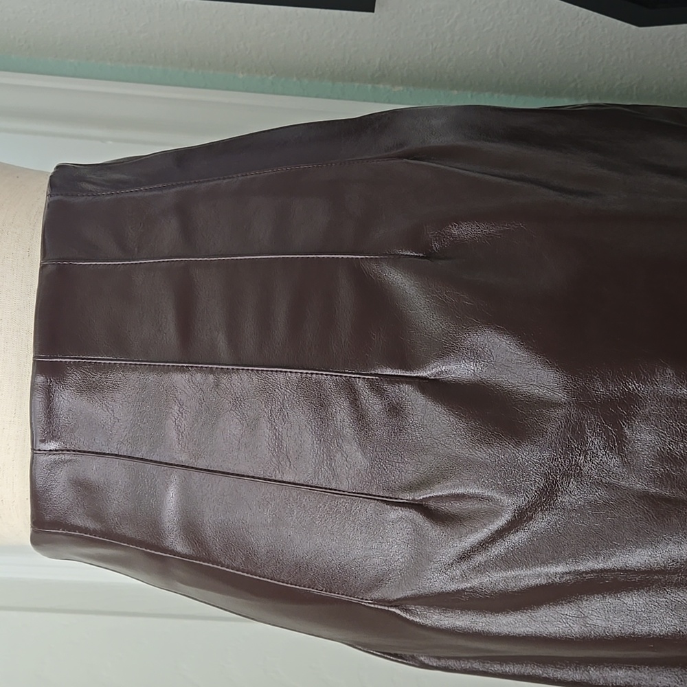 Worthington x JCPenney Maxi Vegan Leather Skirt In Chocolate Plum, 4, NWT - Picture 7 of 14